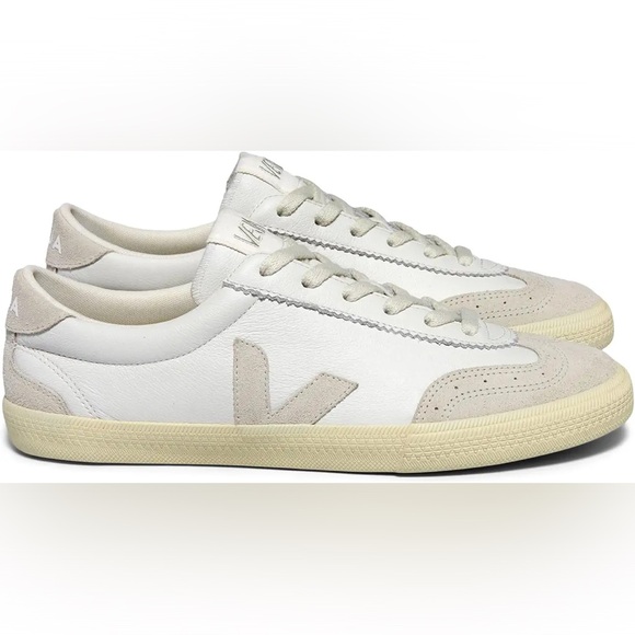 Veja Volley Sneakers - Picture 3 of 9